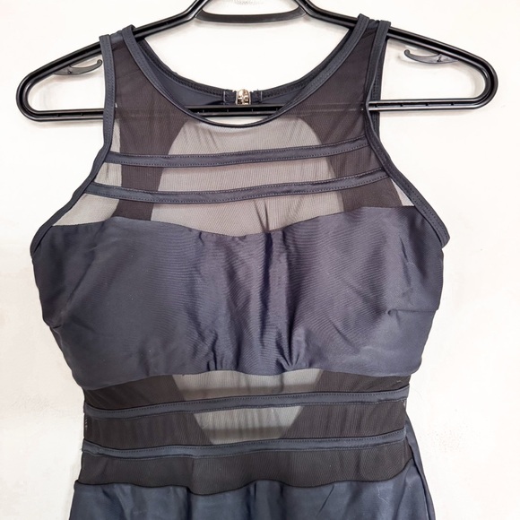 Amazon • Bathing Suit - Picture 3 of 5